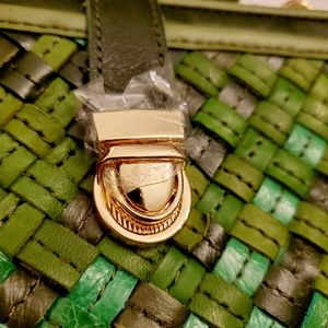 Beautiful Green Leather Crossbody Bag. It's So much prettier in person!